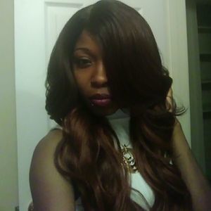 Meet your Posher, Lorraine